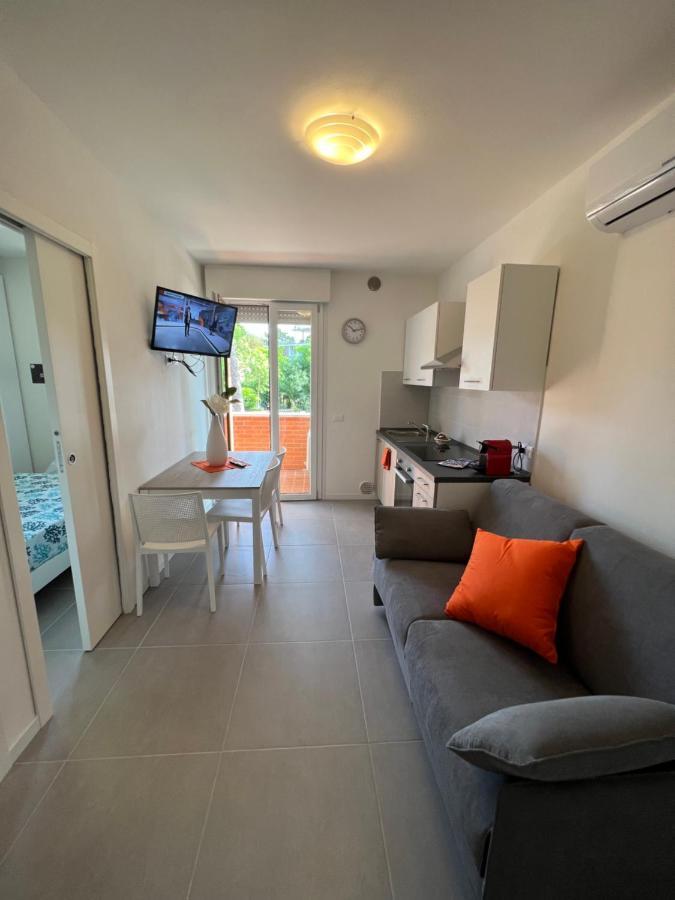 Twin Pine Trees Flats, Near Beach Bibione Exterior foto